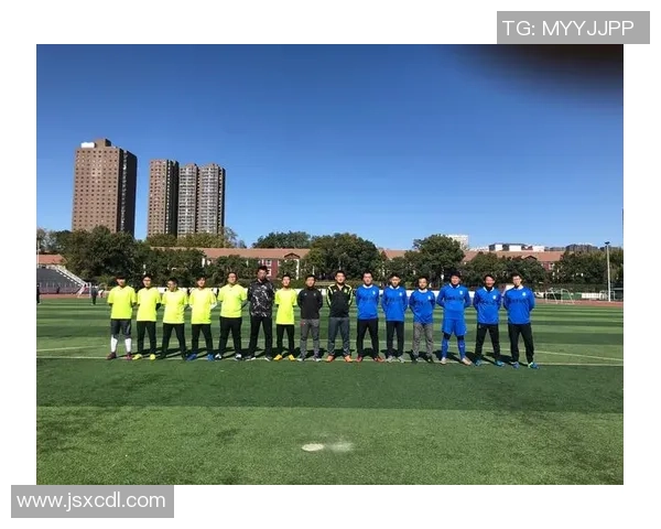 大连千兆足球队奋勇争先努力拼搏书写辉煌新篇章