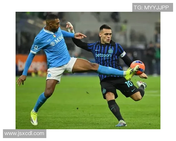 里麦克足球：探索足球的魅力与技术革新背后的故事与未来发展方向